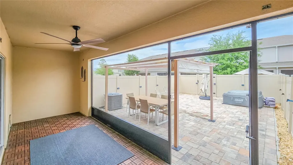 9039 Alba Lane Kissimmee FL 34747