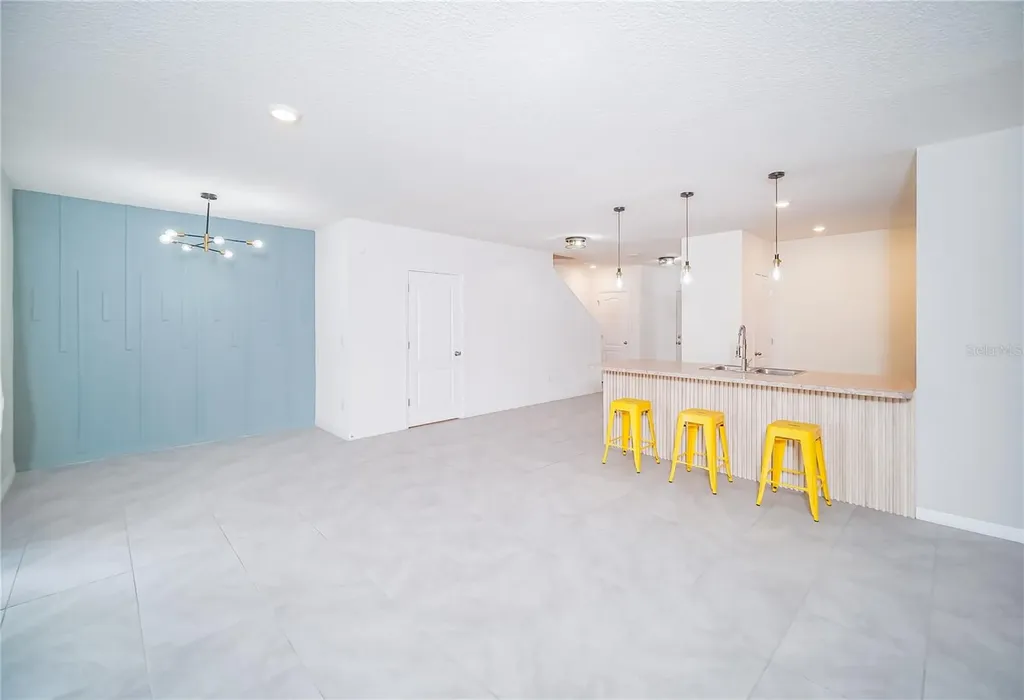 9039 Alba Lane Kissimmee FL 34747