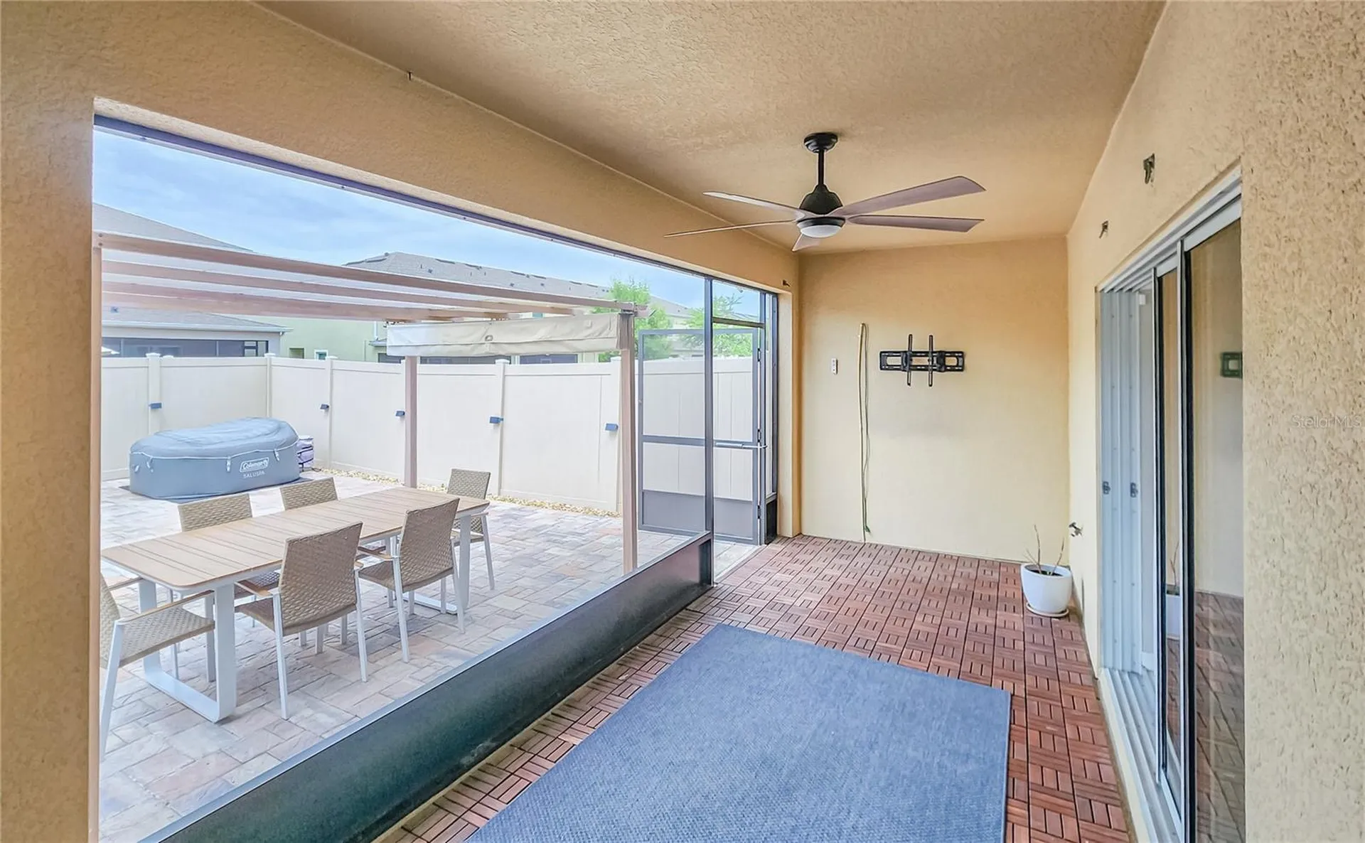 9039 Alba Lane Kissimmee FL 34747