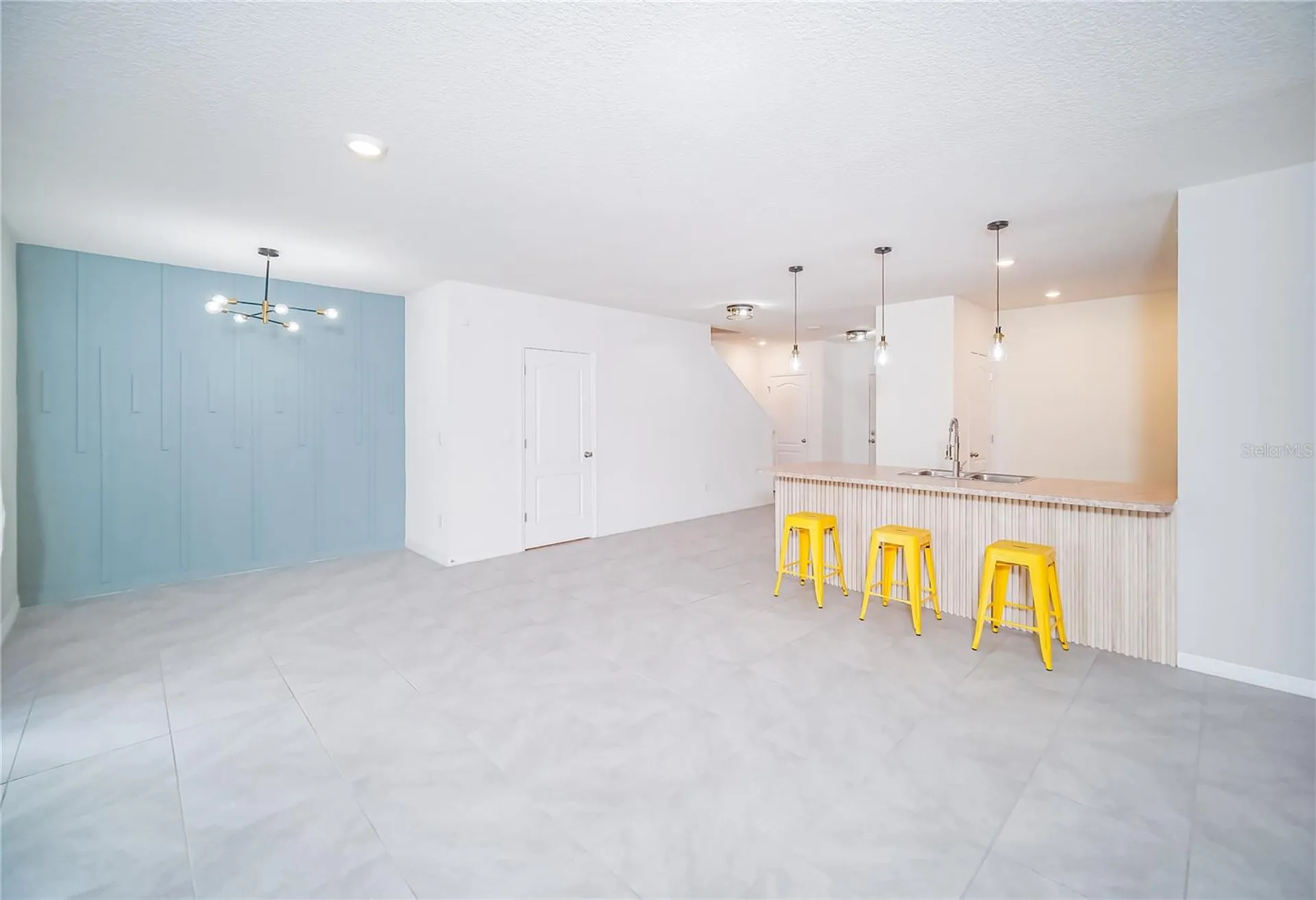 9039 Alba Lane Kissimmee FL 34747