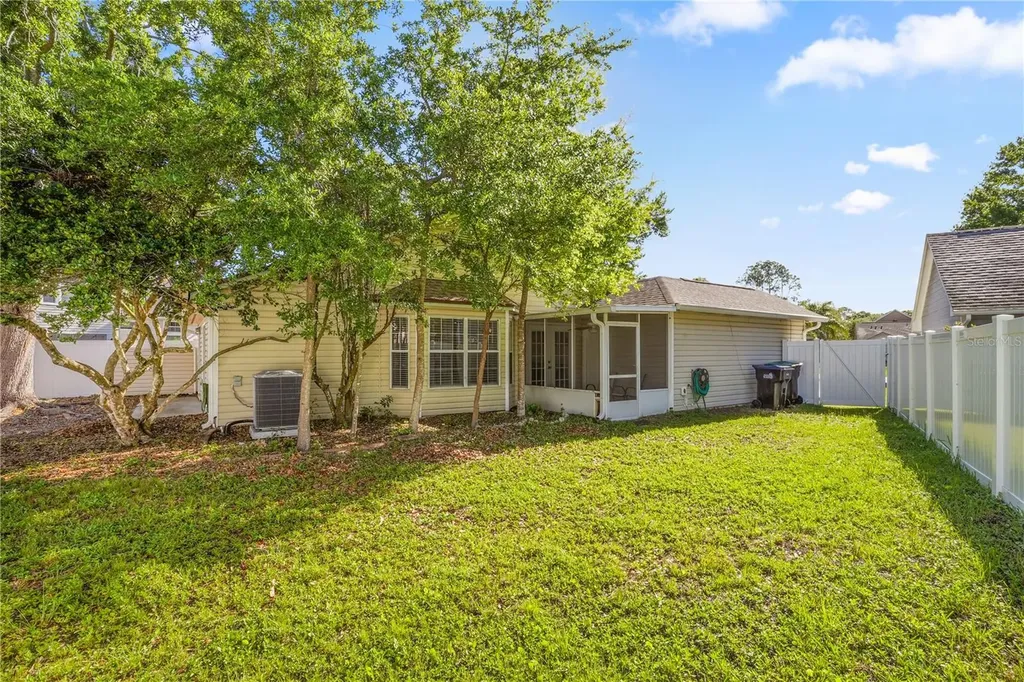 126 Spanish Moss Court Orlando FL 32828