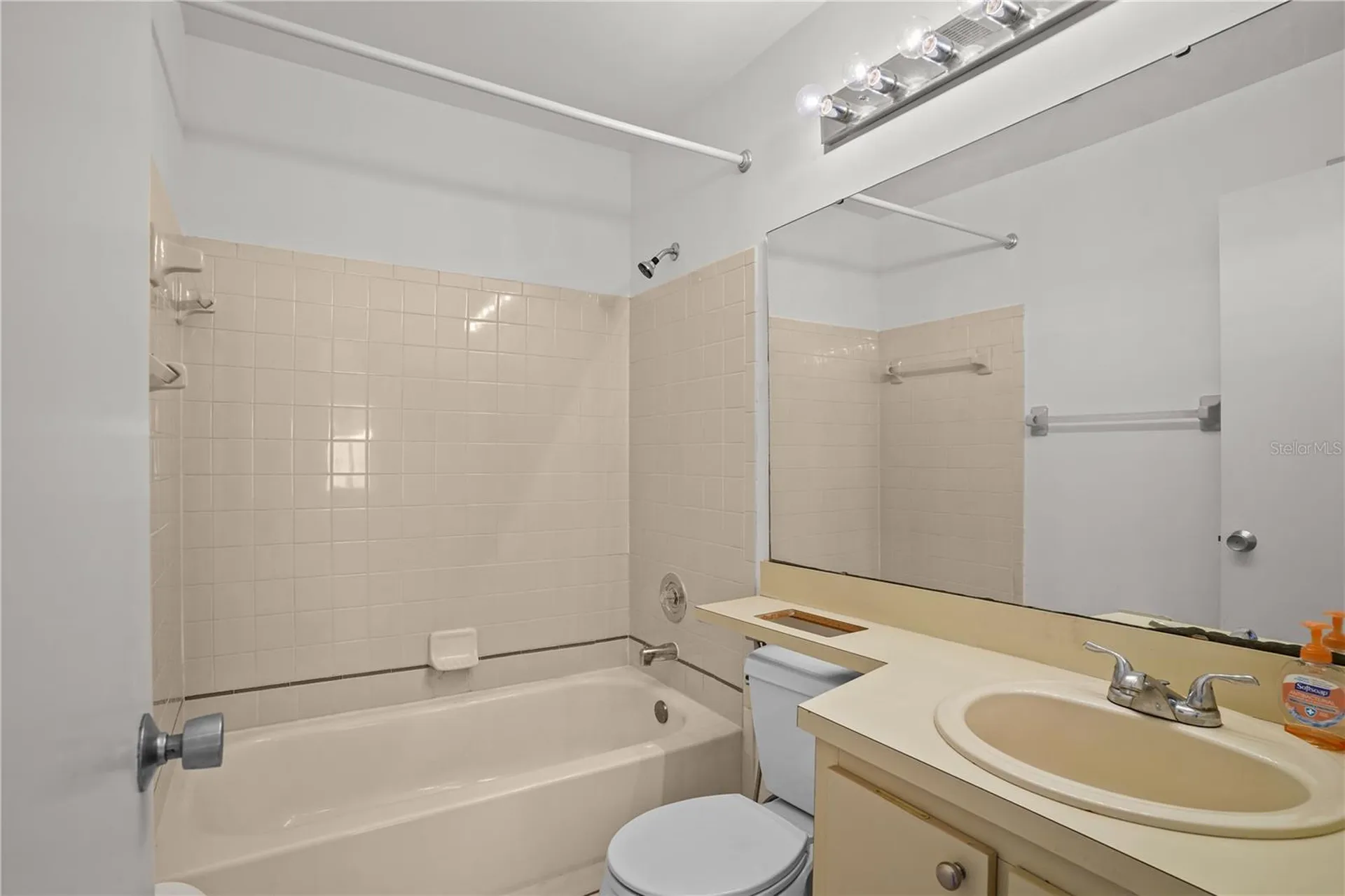 126 Spanish Moss Court Orlando FL 32828