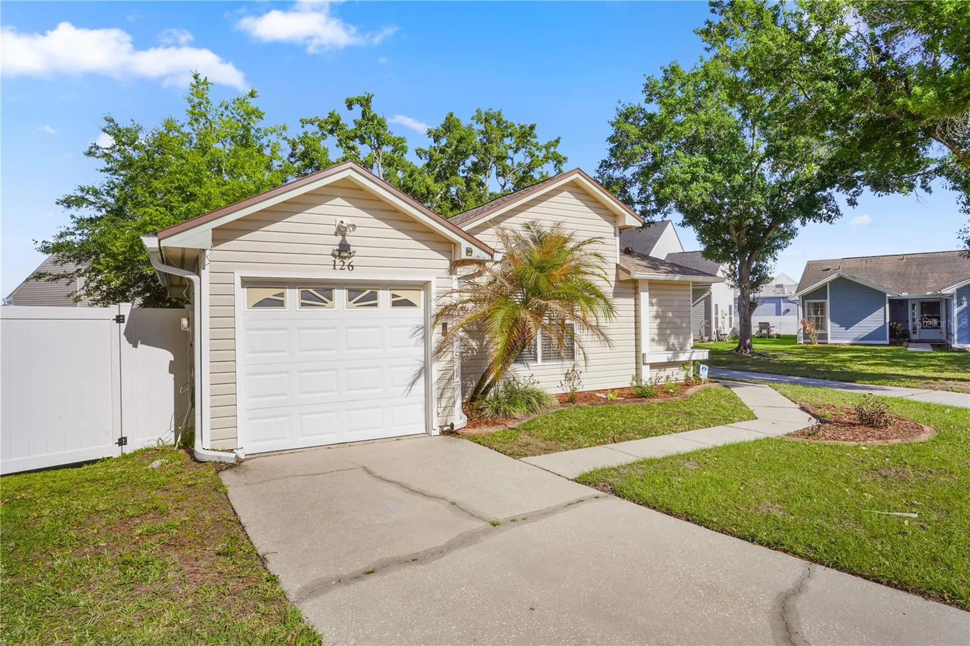 126 Spanish Moss Court Orlando FL 32828