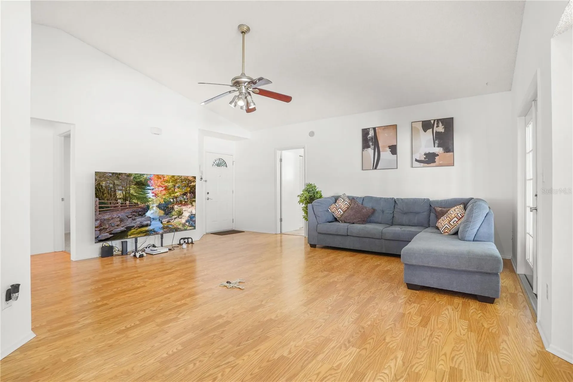 126 Spanish Moss Court Orlando FL 32828