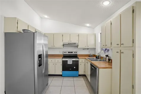 126 Spanish Moss Court Orlando FL 32828