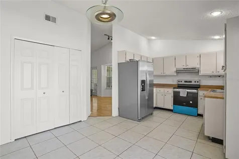 126 Spanish Moss Court Orlando FL 32828