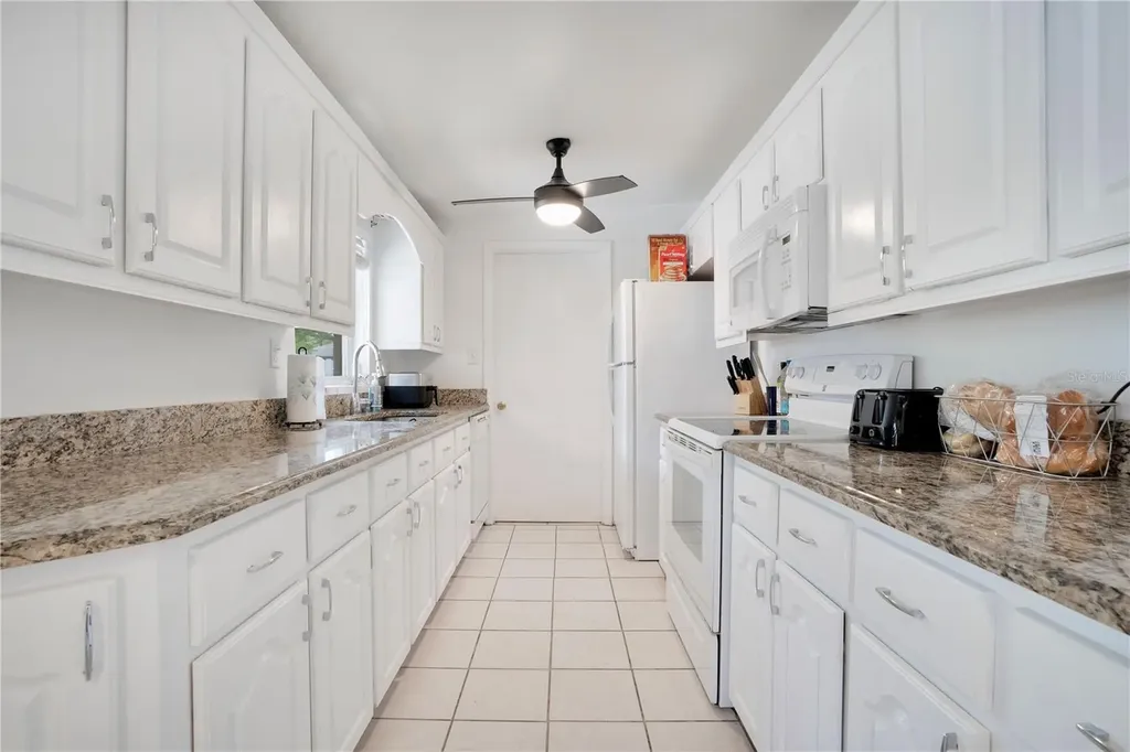 2924 Pinedale Avenue Lakeland FL 33803