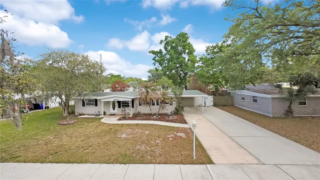 2924 Pinedale Avenue Lakeland FL 33803