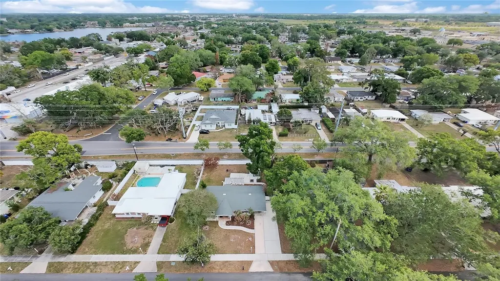 2924 Pinedale Avenue Lakeland FL 33803