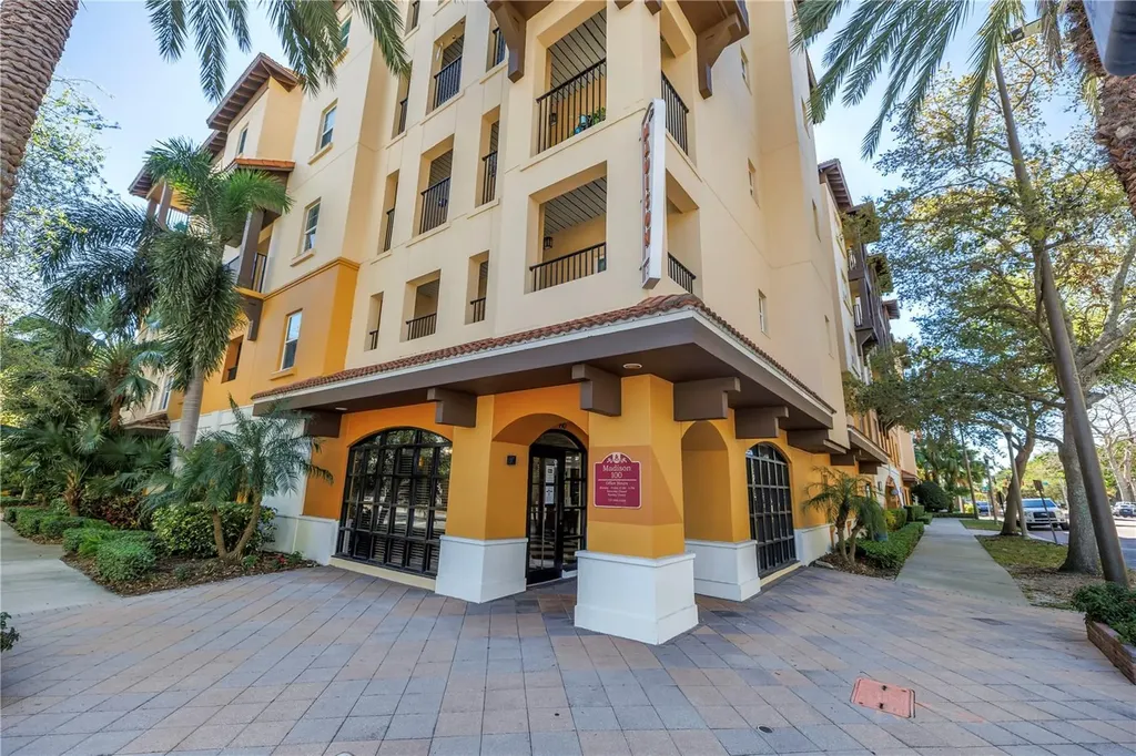 100 4th Avenue S St Petersburg FL 33701