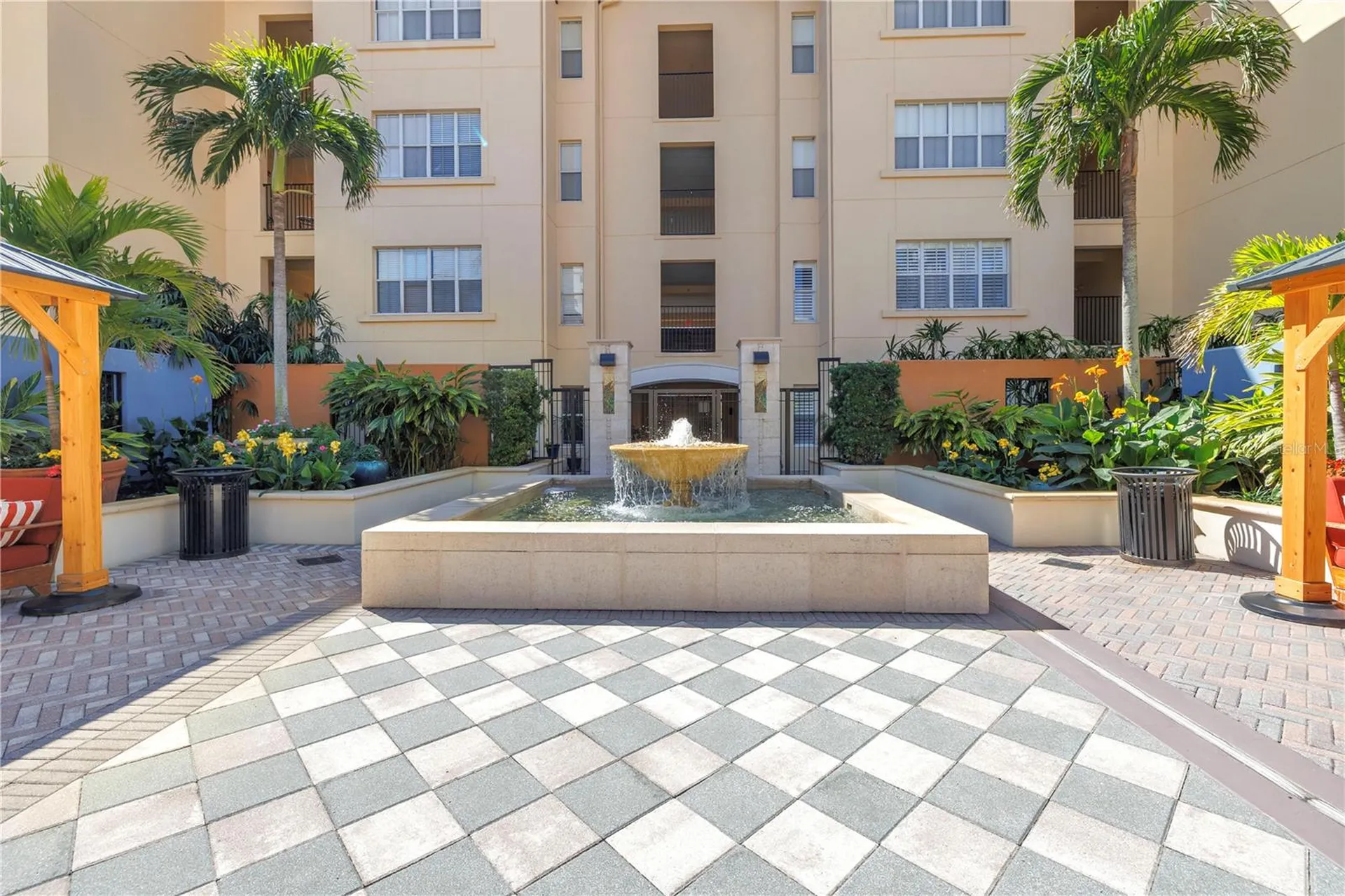 100 4th Avenue S St Petersburg FL 33701