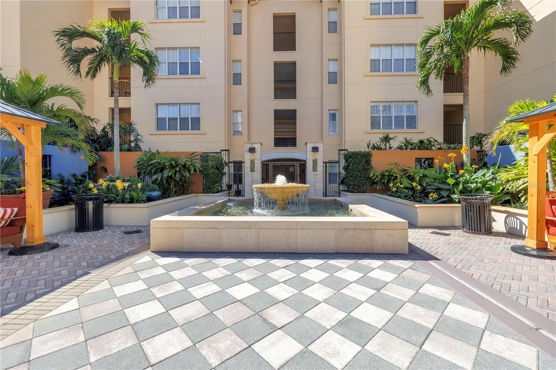 100 4th Avenue S St Petersburg FL 33701