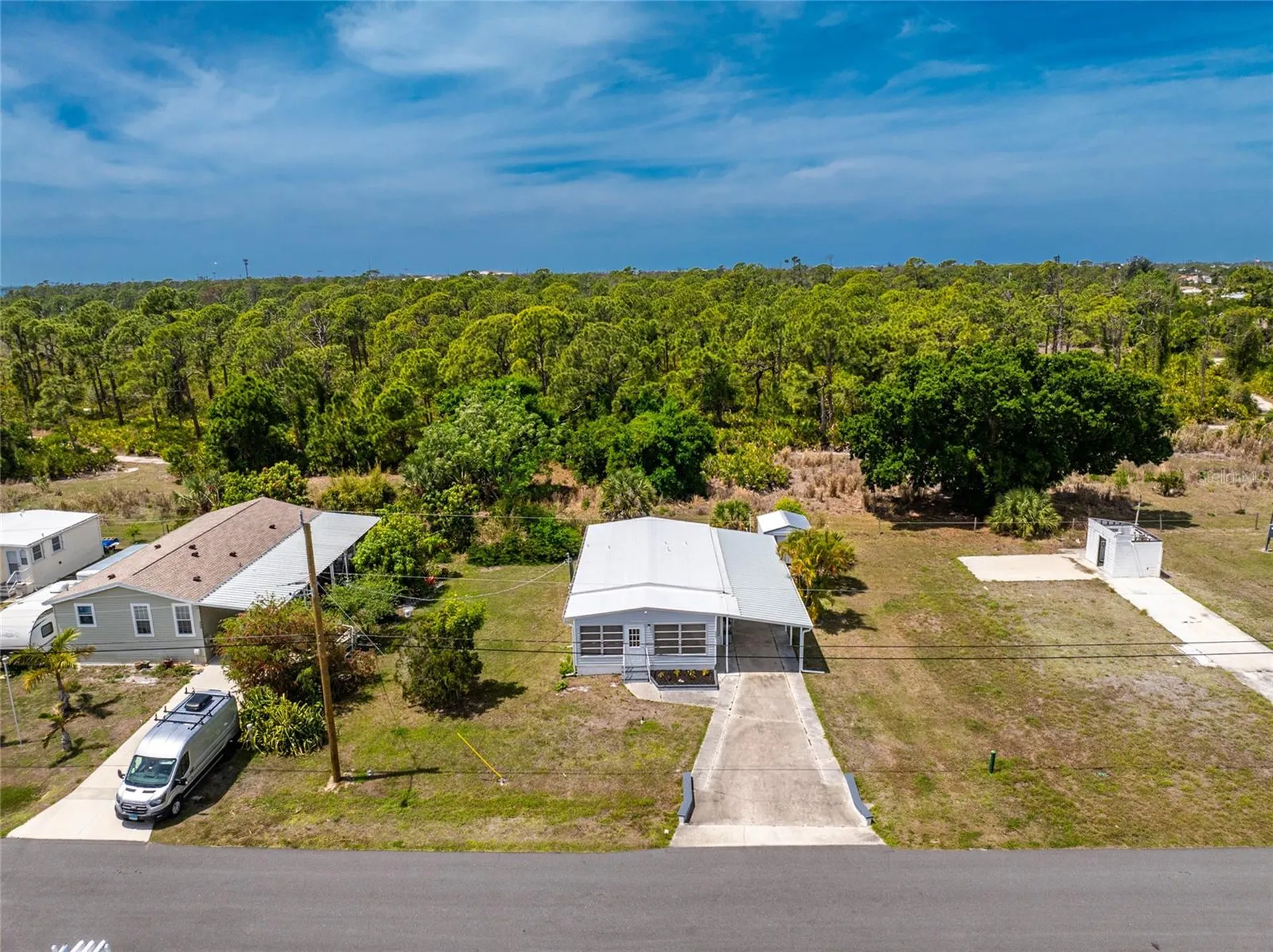 258 Via De Luna Englewood FL 34224