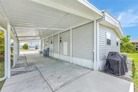 258 Via De Luna Englewood FL 34224