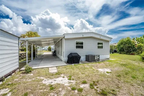 258 Via De Luna Englewood FL 34224