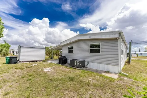 258 Via De Luna Englewood FL 34224