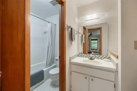 6424 SW 26th Place Gainesville FL 32608