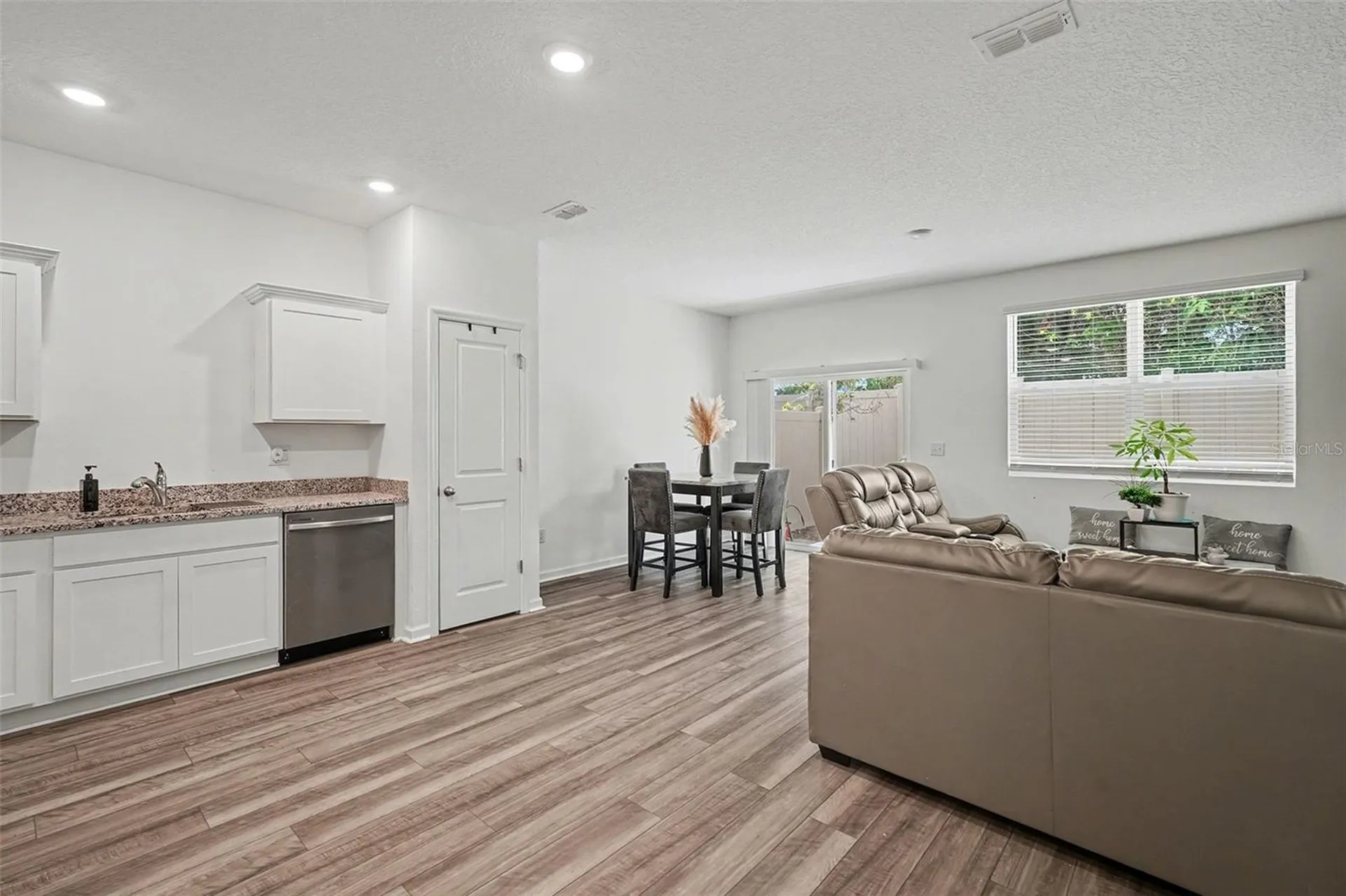 6203 Daerr Ridge Street Zephyrhills FL 33542