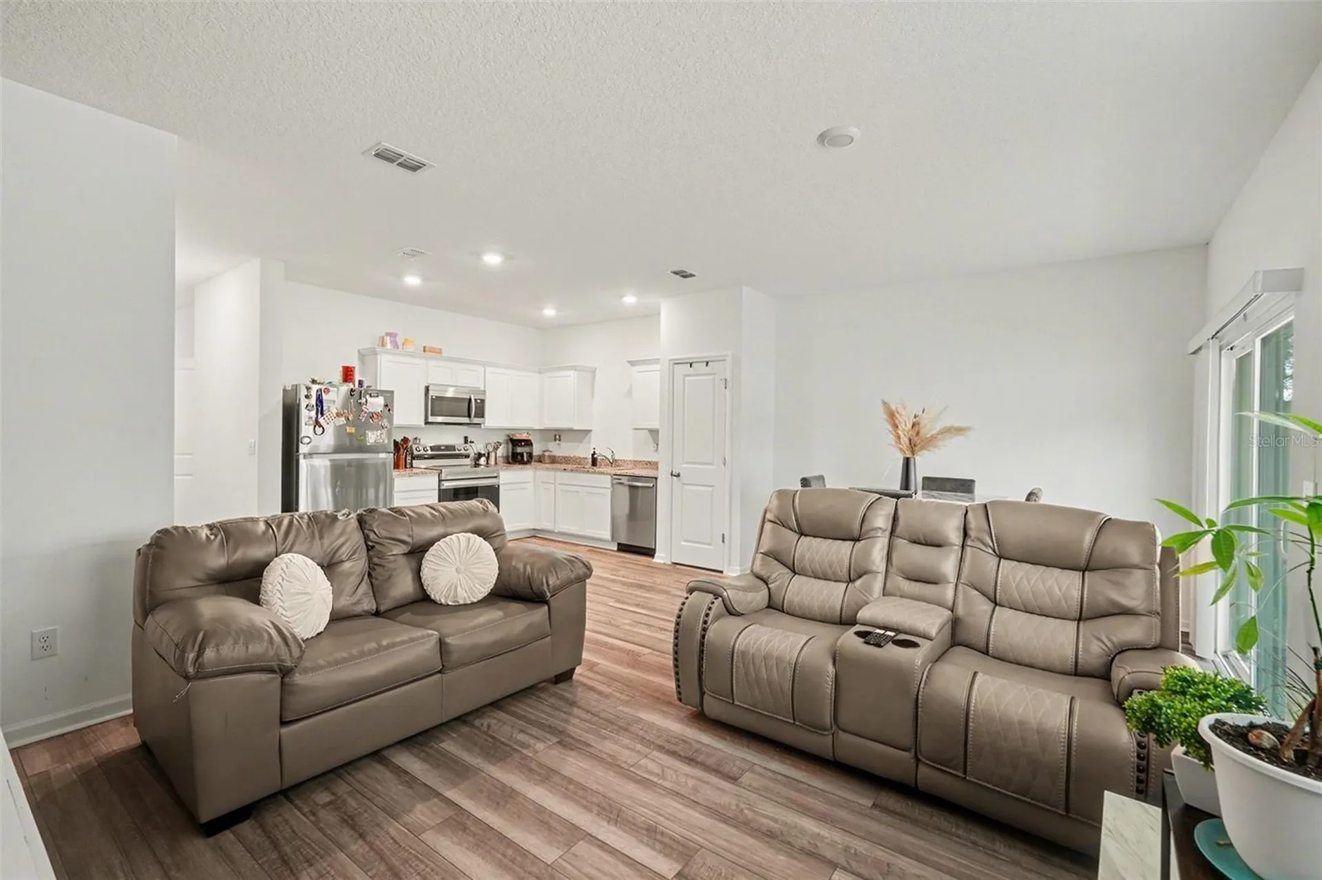 6203 Daerr Ridge Street Zephyrhills FL 33542