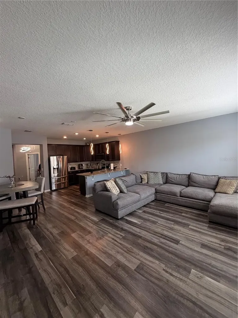 5041 Caspian Street St Cloud FL 34771