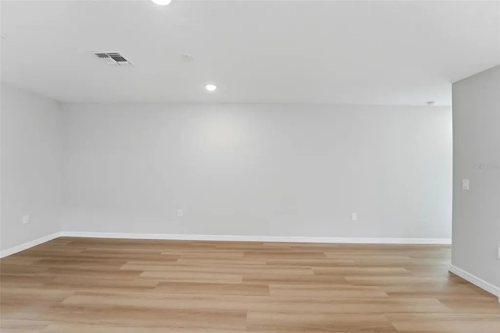 2107 Suanee Avenue Eustis FL 32726