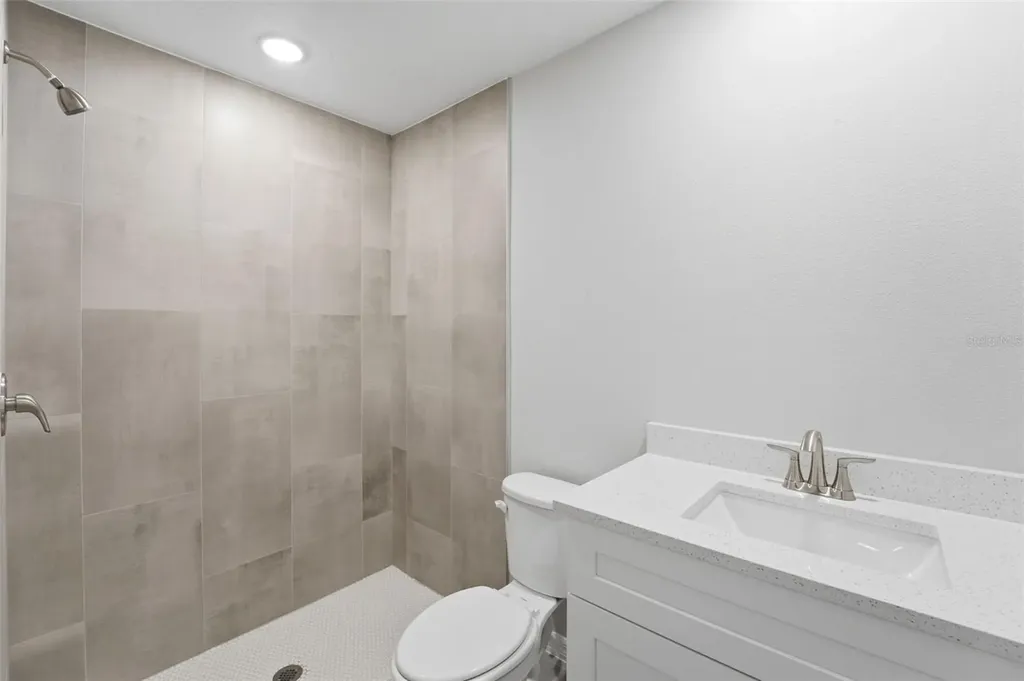 2107 Suanee Avenue Eustis FL 32726
