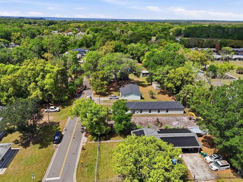2107 Suanee Avenue Eustis FL 32726