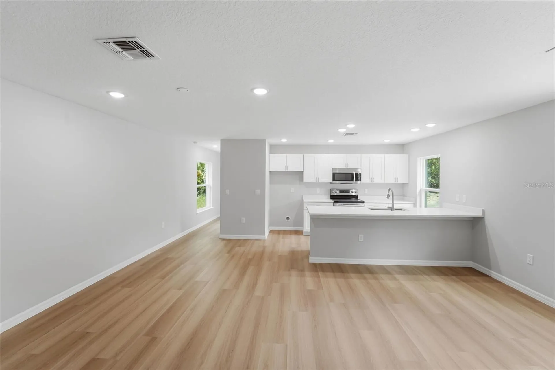 2107 Suanee Avenue Eustis FL 32726