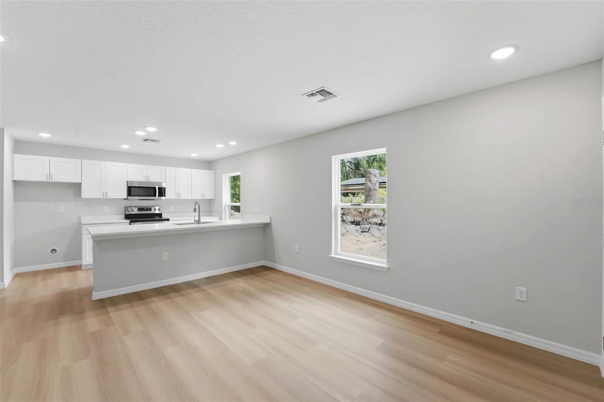 2107 Suanee Avenue Eustis FL 32726