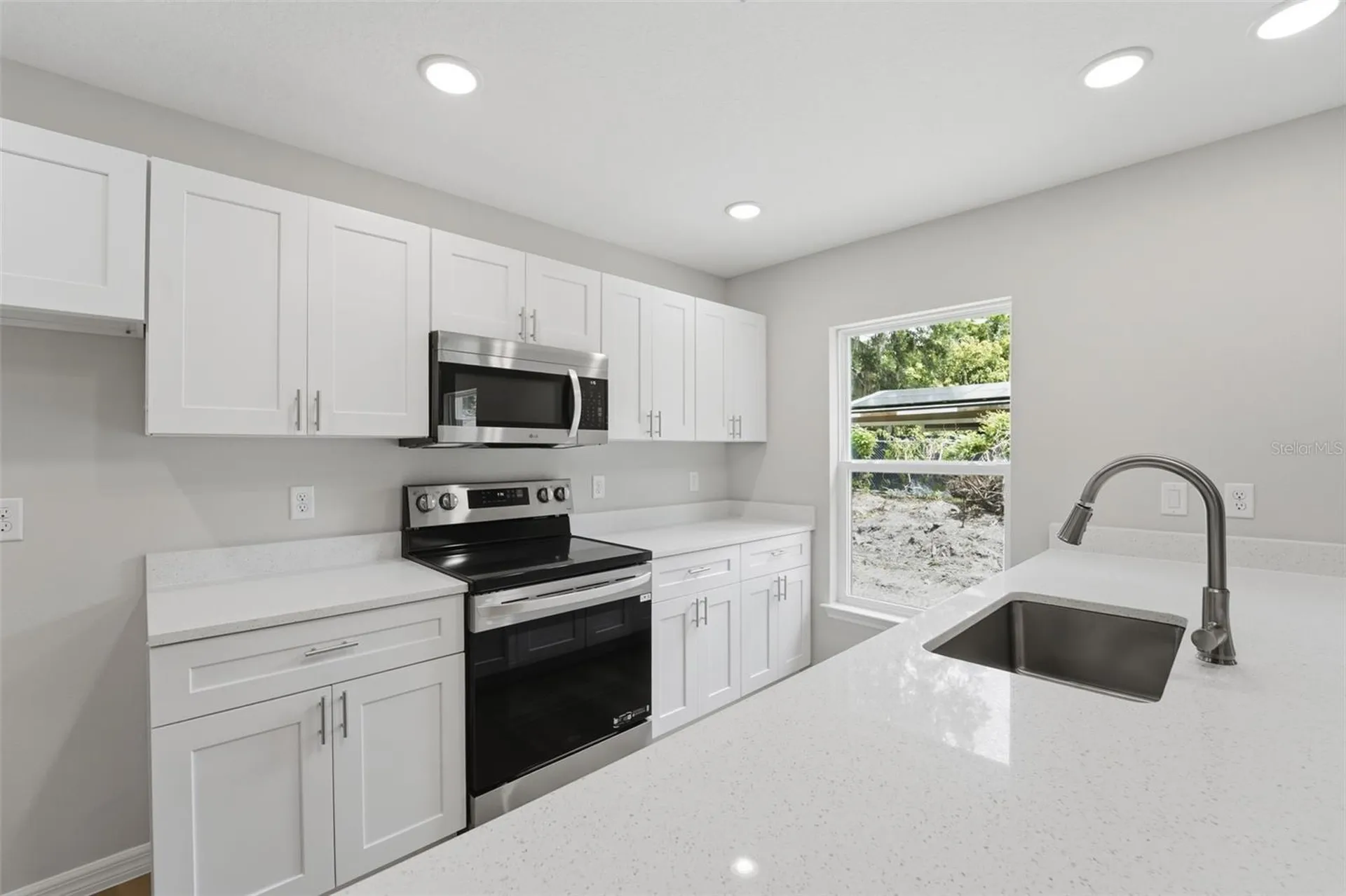 2107 Suanee Avenue Eustis FL 32726