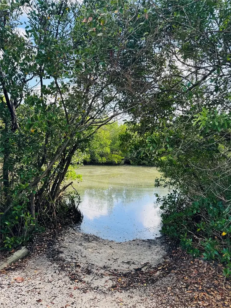 2812 Miriam Street S Gulfport FL 33711