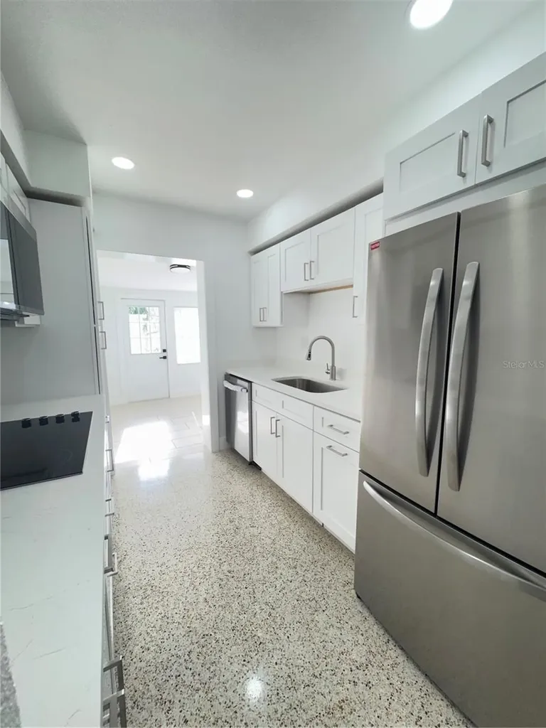 2812 Miriam Street S Gulfport FL 33711