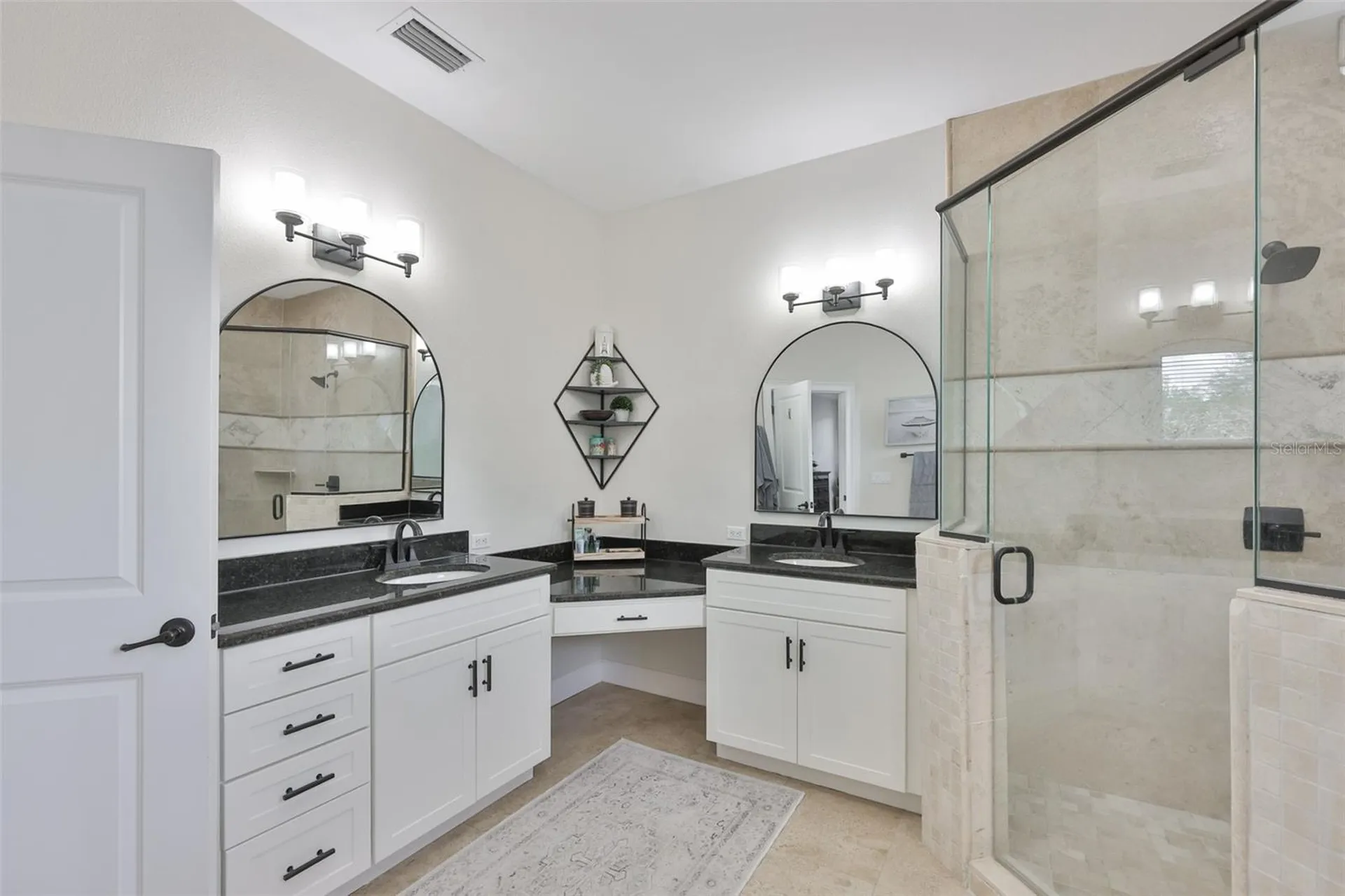 3609 W San Luis Street Tampa FL 33629