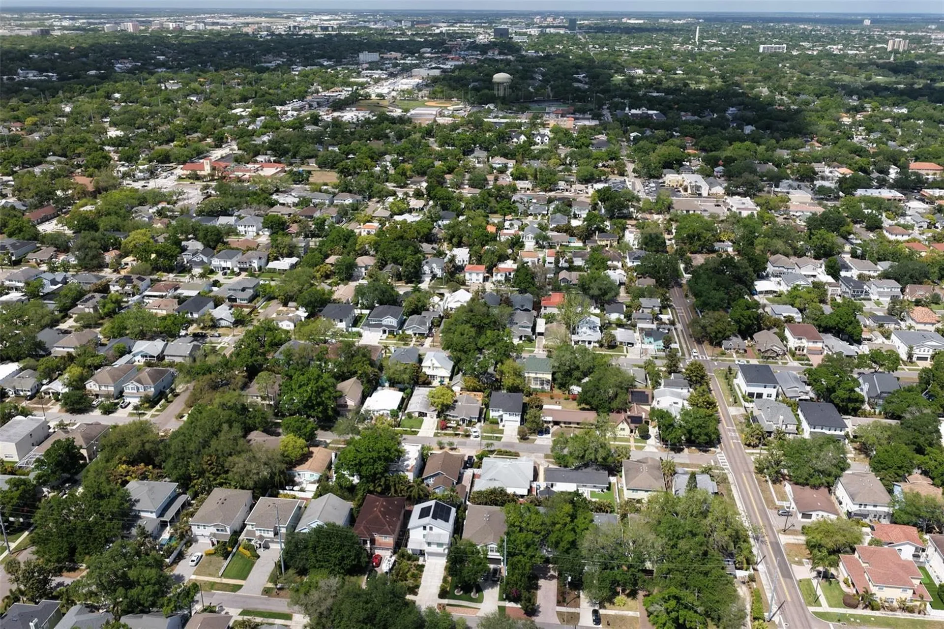 3609 W San Luis Street Tampa FL 33629