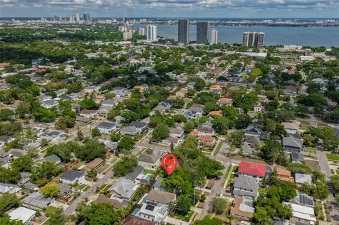 3609 W San Luis Street Tampa FL 33629