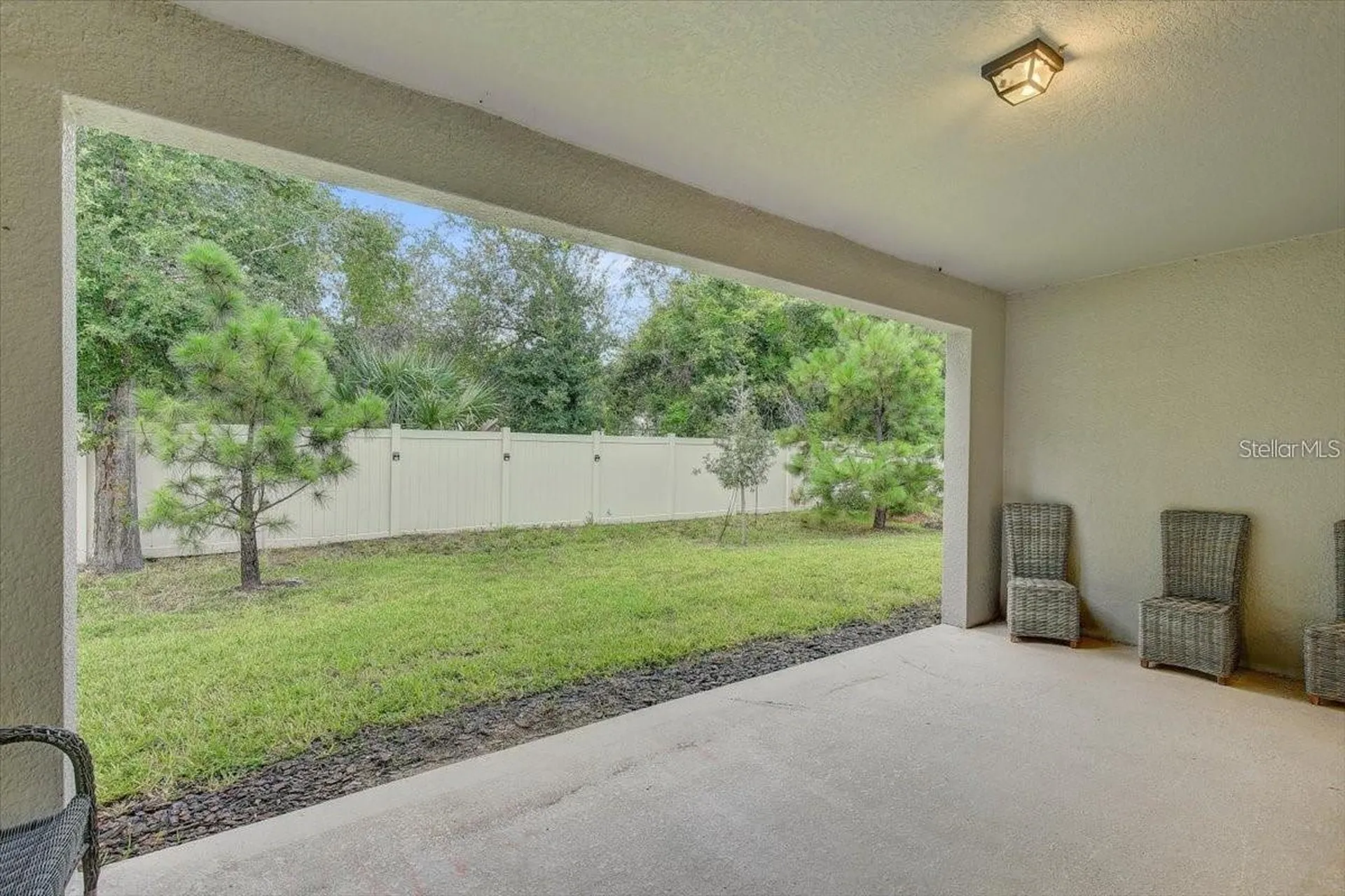 2824 Quail Crest Court Valrico FL 33594