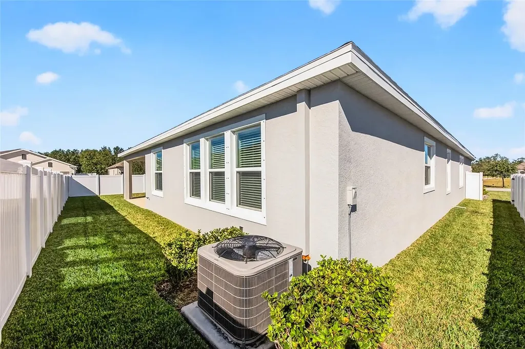 12512 Brick Cobblestone Drive Riverview FL 33579