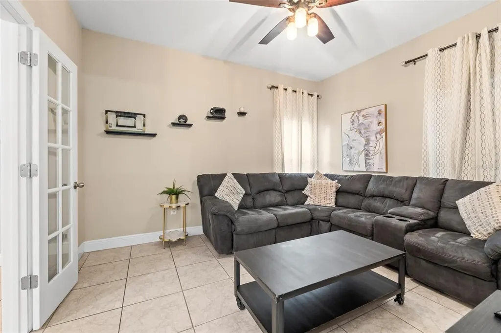205 E Kirby Street Tampa FL 33604