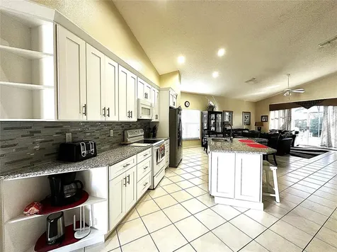 16724 Rolling Green Drive Clermont FL 34714