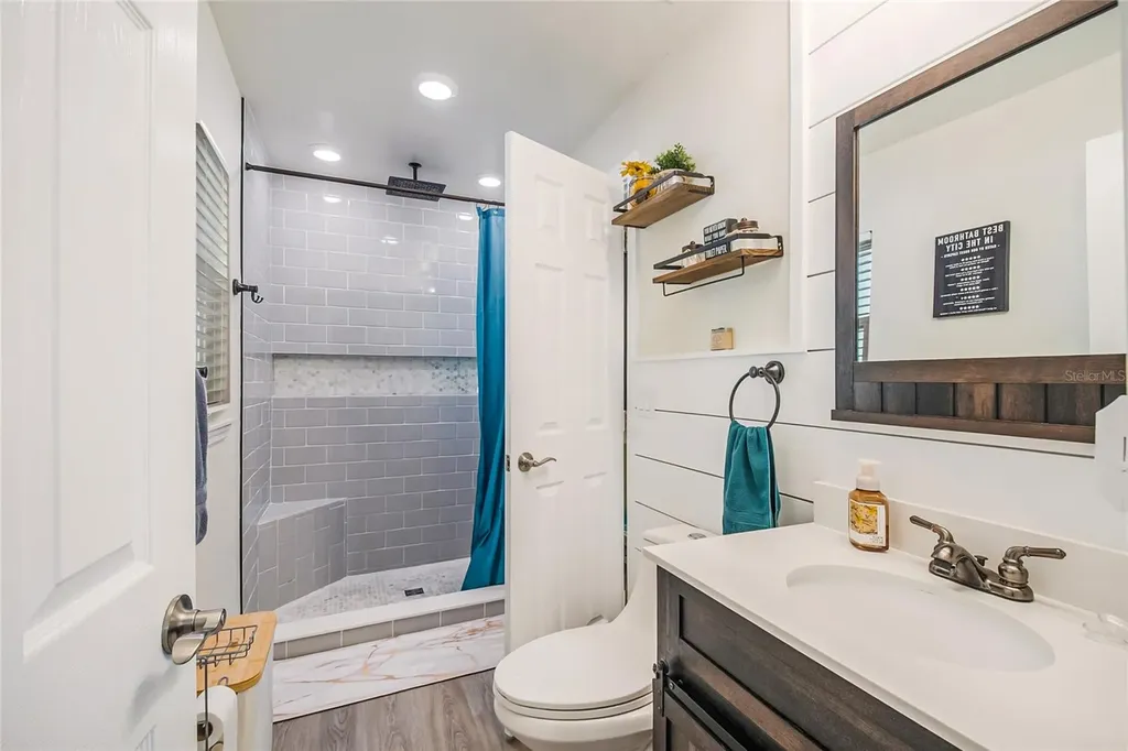 2 S Lavon Avenue Kissimmee FL 34741