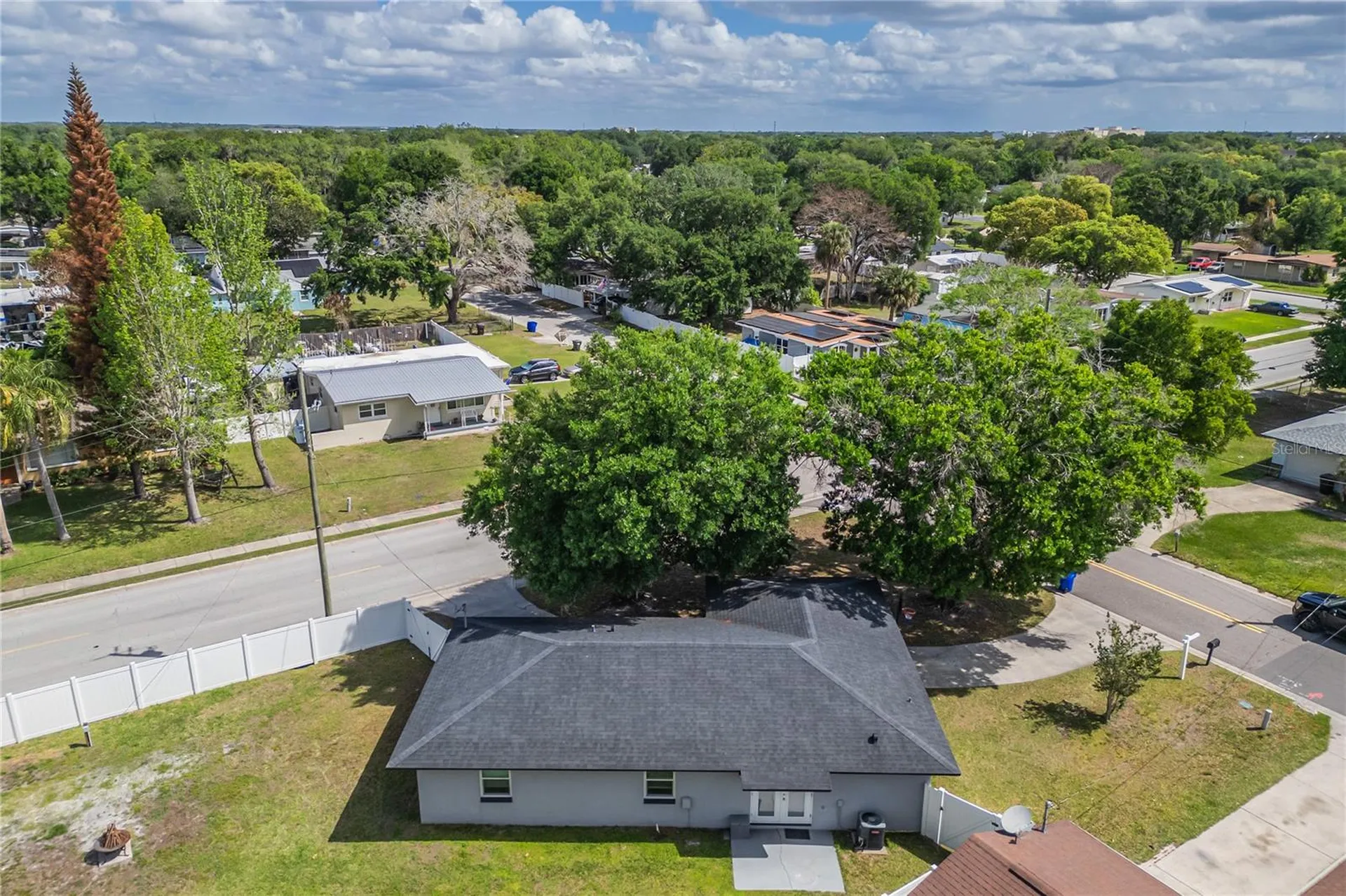 2 S Lavon Avenue Kissimmee FL 34741