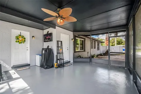 2 S Lavon Avenue Kissimmee FL 34741