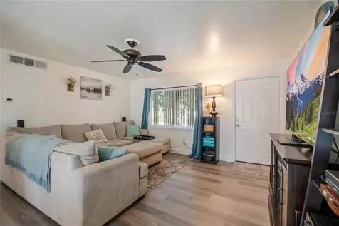 2 S Lavon Avenue Kissimmee FL 34741