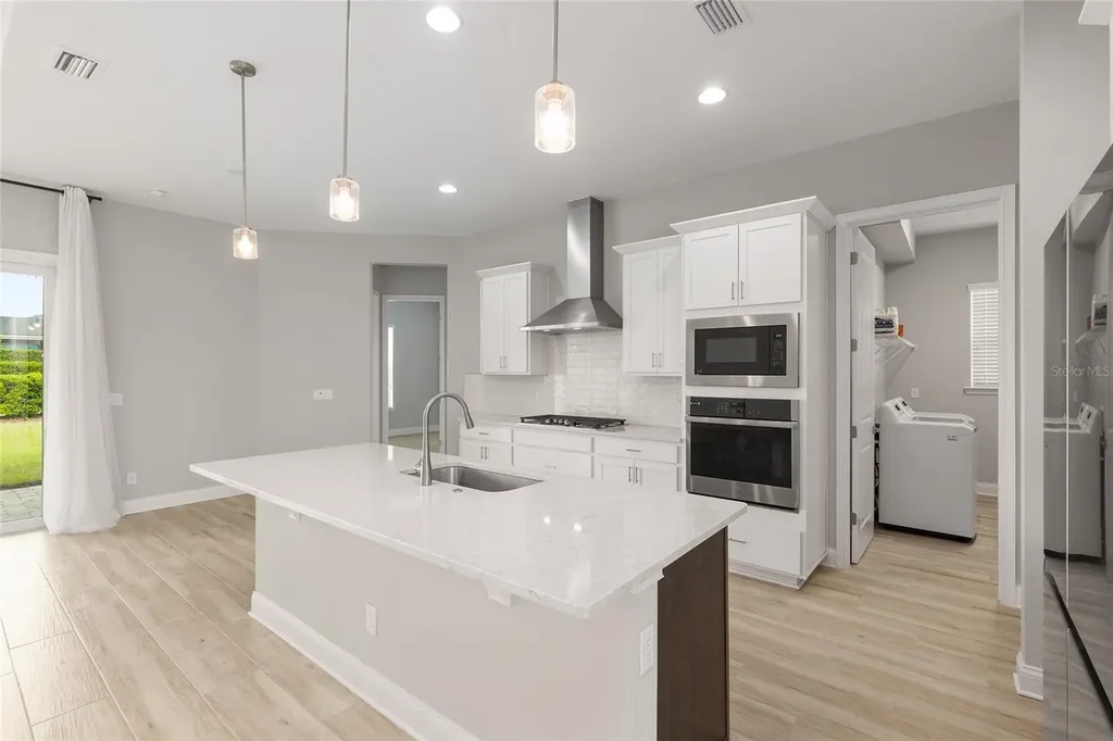 12048 SW 35th Place Gainesville FL 32608