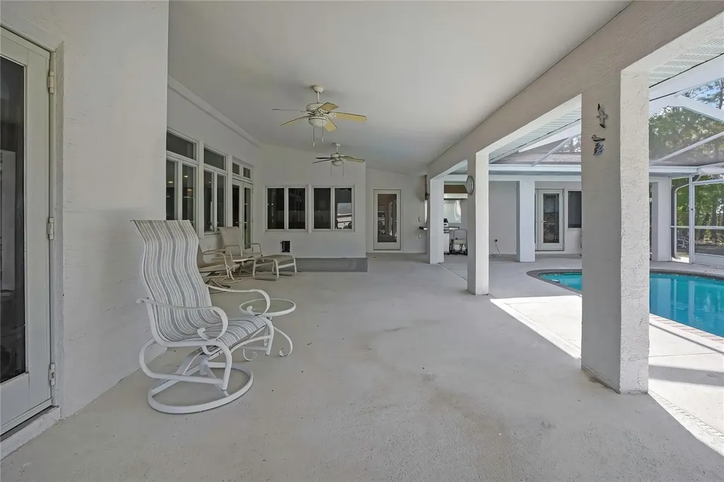 7250 Madrid Road Weeki Wachee FL 34613