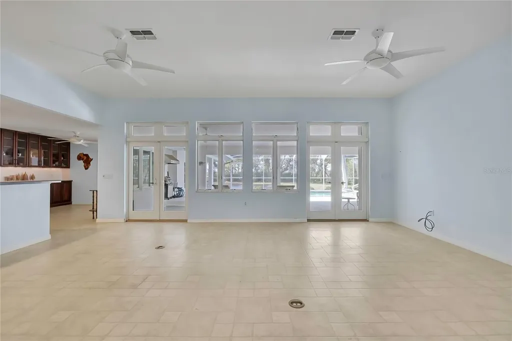 7250 Madrid Road Weeki Wachee FL 34613