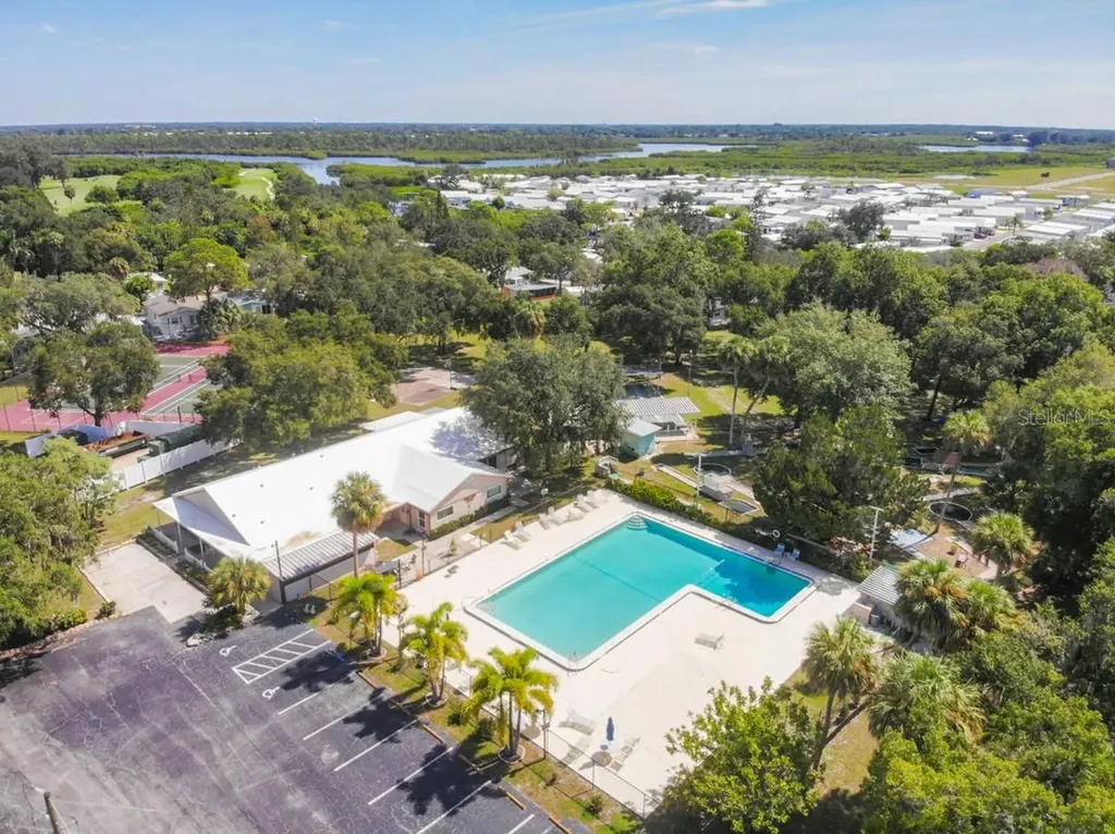 3300 26th Avenue E Bradenton FL 34208