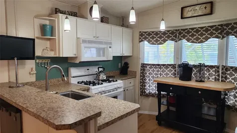 3300 26th Avenue E Bradenton FL 34208