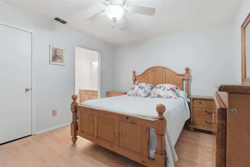 61 Floridana Road Debary FL 32713