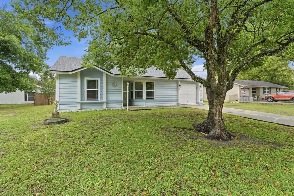 61 Floridana Road Debary FL 32713
